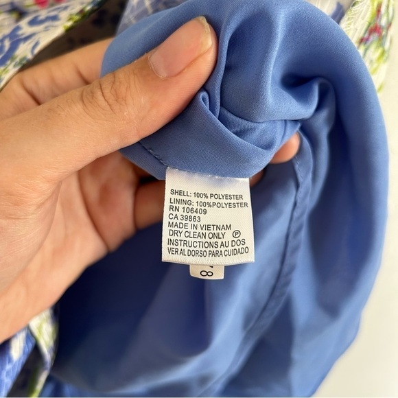 🦋 Tahari Blue Floral V-Neck Fit & Flare Sleeveless Mini Tea Dress Spring 10 - Picture 3 of 6